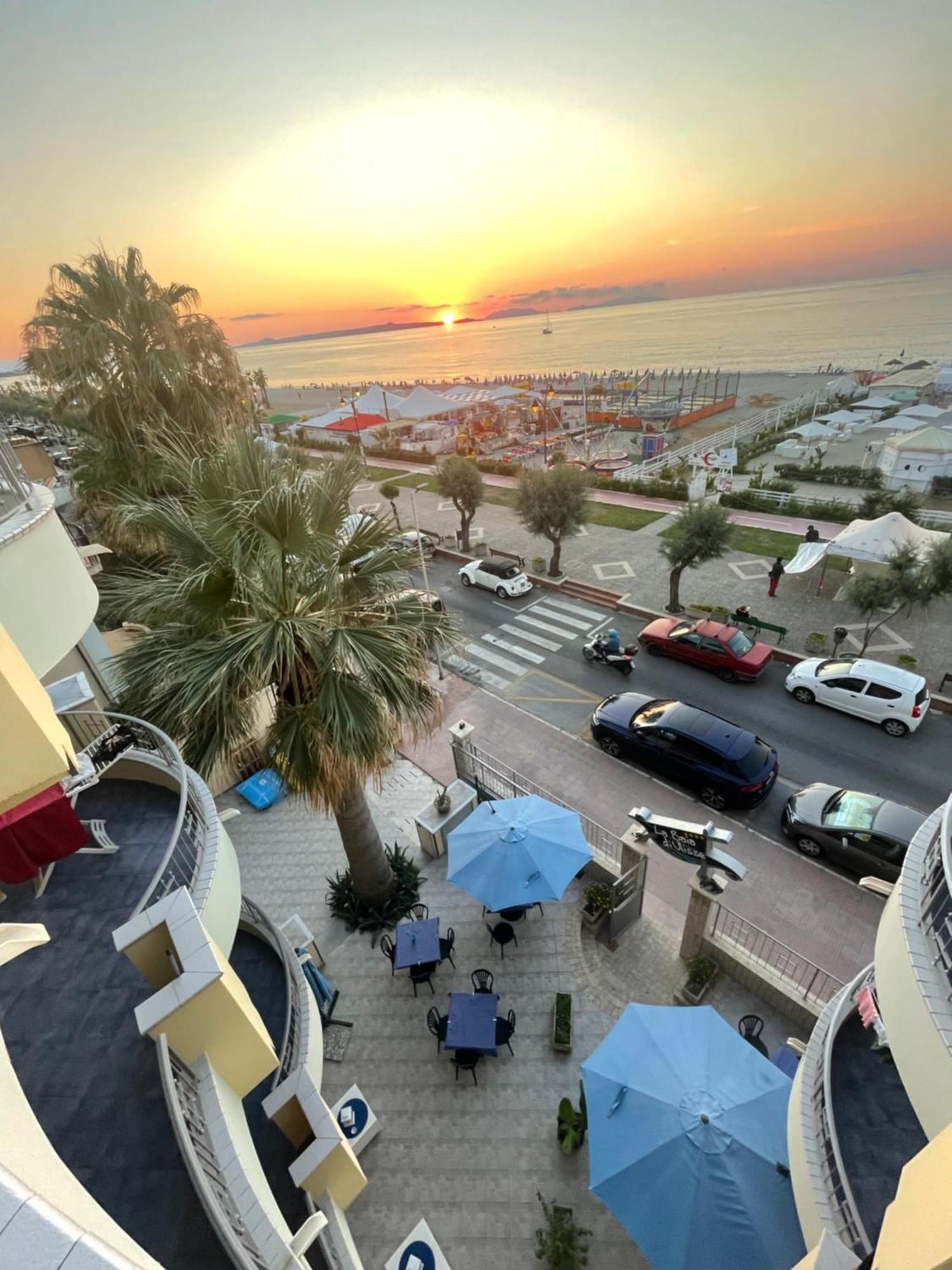 La Baia Di Ulisse Villa Venetico Buitenkant foto