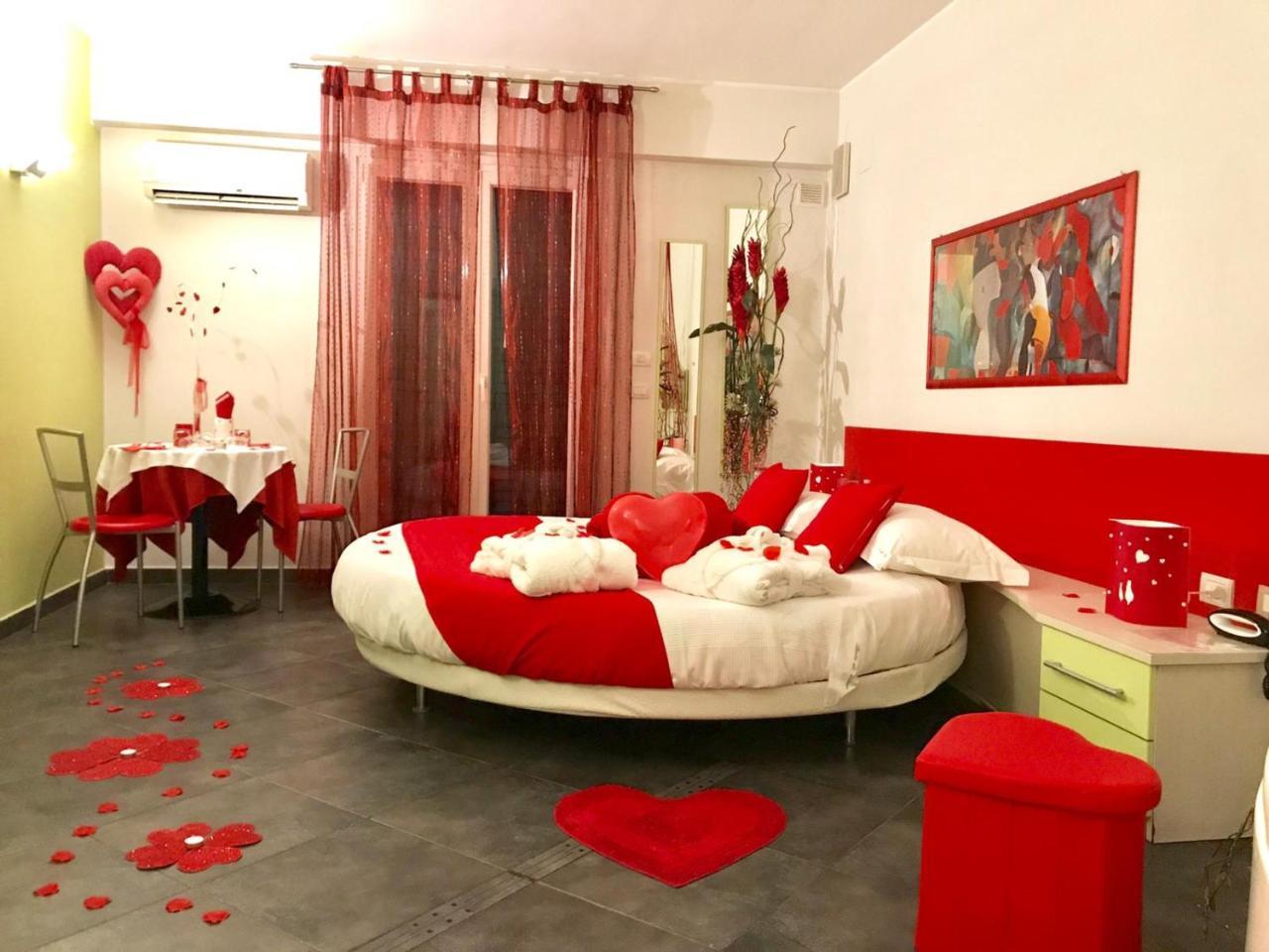 La Baia Di Ulisse Villa Venetico Buitenkant foto